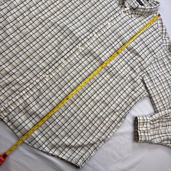 Nautica Men's Casual Button Down Flannel Shirt - Cream and Black Plaid - Picture 4 of 11